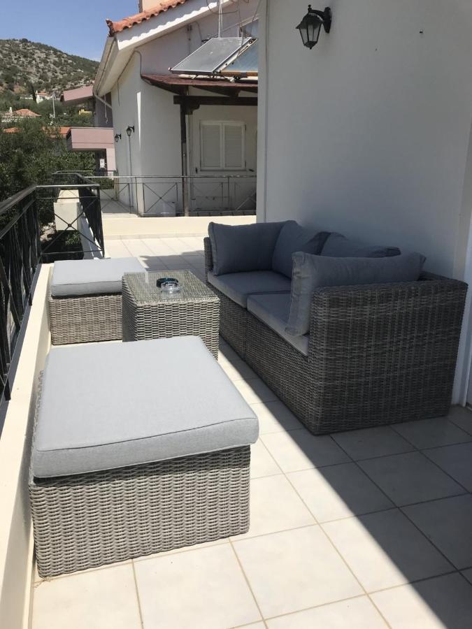 Beautiful Maisonette With A View To The Mountains And The Sea Agia Marina  Dış mekan fotoğraf